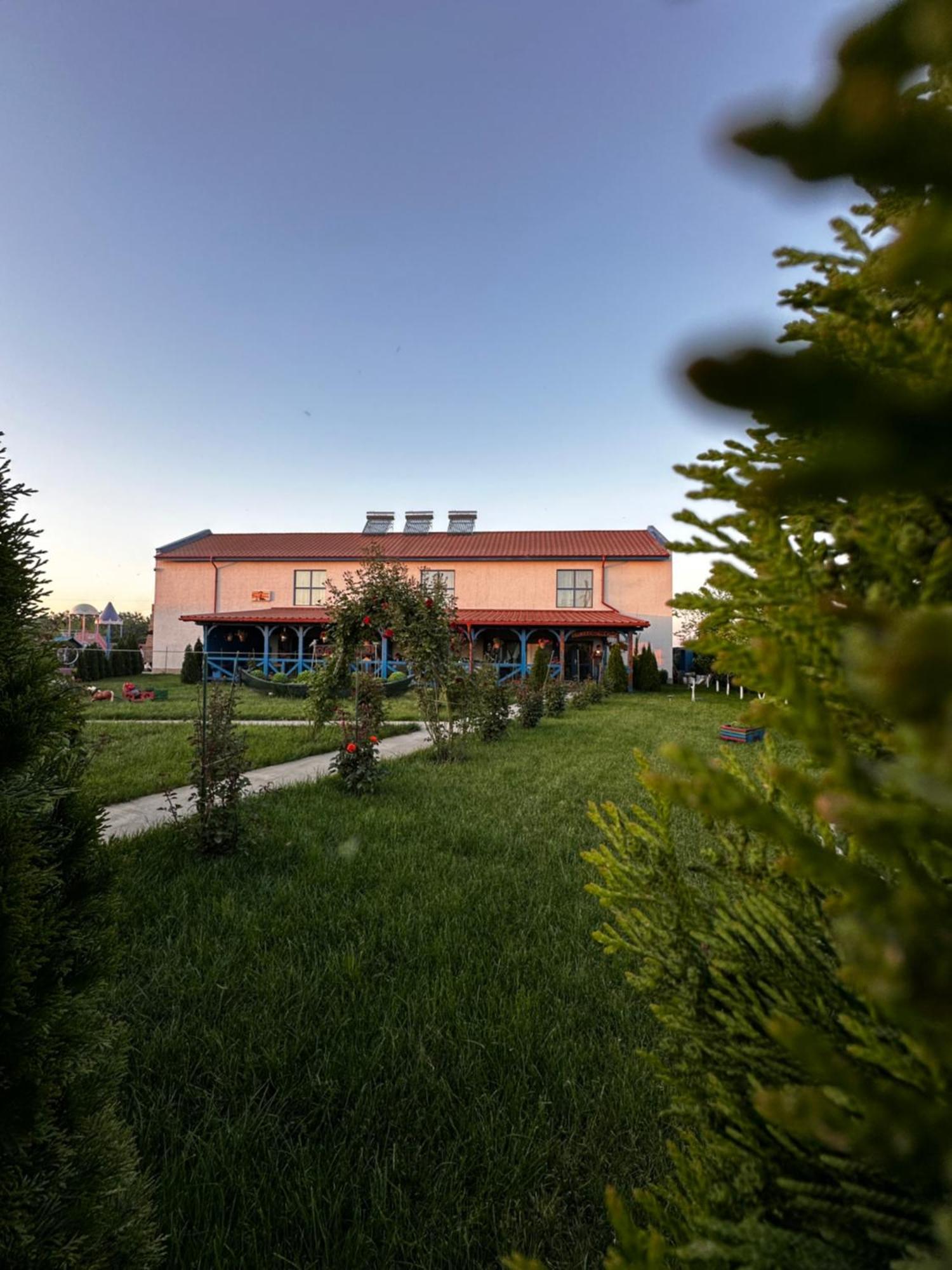 Hotel Agropensiuea Casa Uncu Murighiol Exterior foto